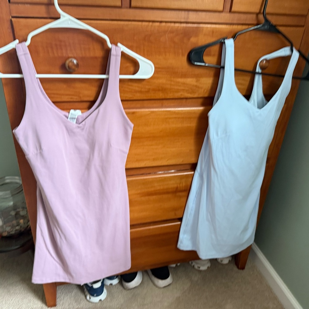 Lululemon dresses 2 for 80 - Picture 4 of 7